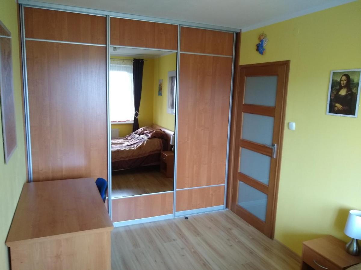 Green Apartment Z Bezplatnym Parkingiem Olsztyn (Warmian-Masurian) Exterior foto