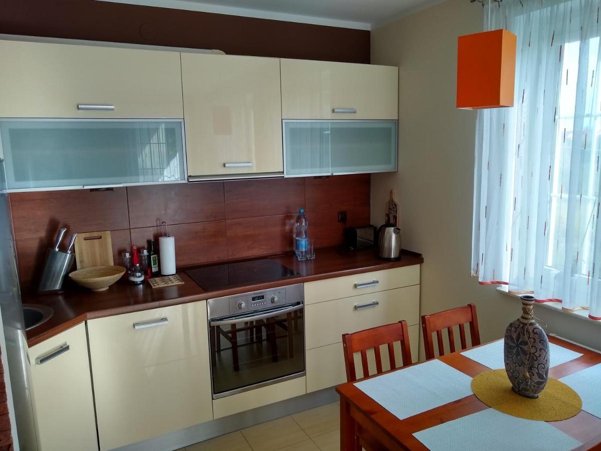 Green Apartment Z Bezplatnym Parkingiem Olsztyn (Warmian-Masurian) Exterior foto