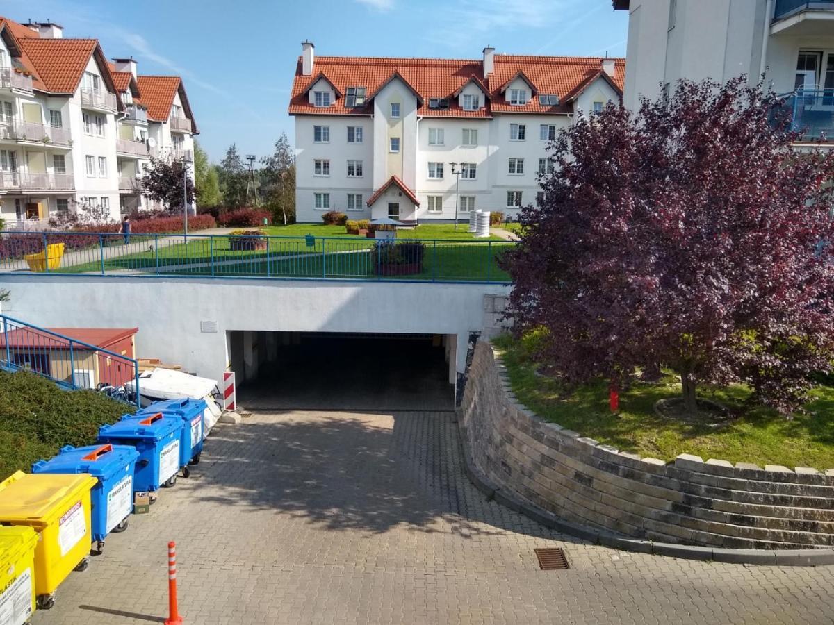 Green Apartment Z Bezplatnym Parkingiem Olsztyn (Warmian-Masurian) Exterior foto
